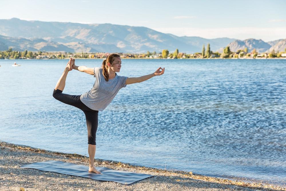 Watermark Beach Resort Osoyoos Exterior foto